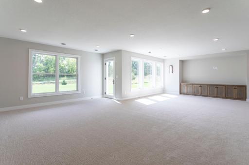 4704 Ogden Trail Lane N, Stillwater, MN 55082