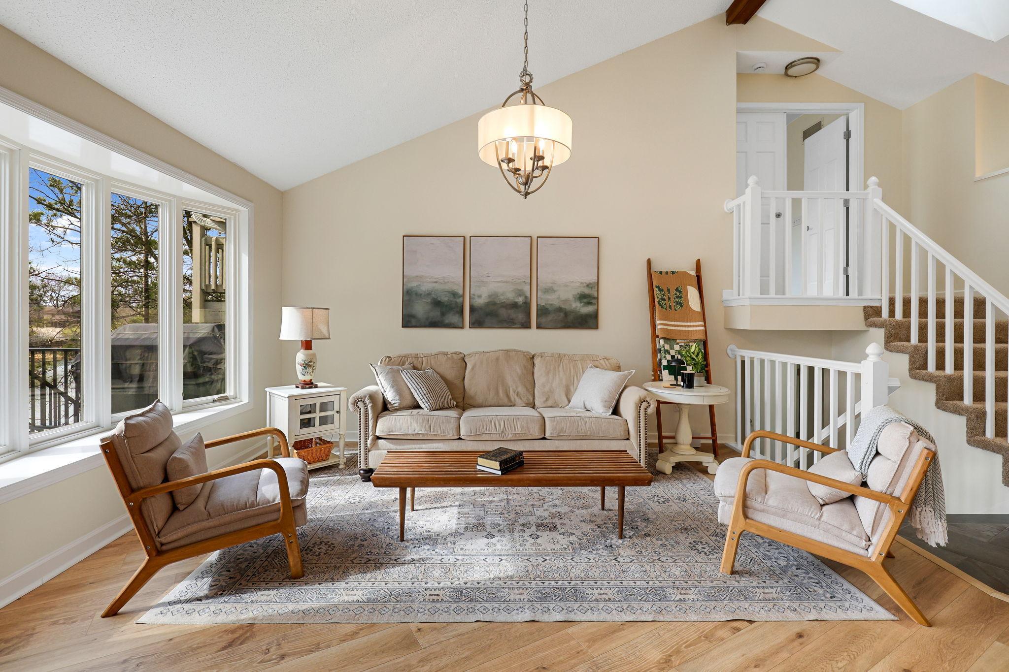 29-web-or-mls-15255 Flag Ave S, Prior Lake-49.jpg