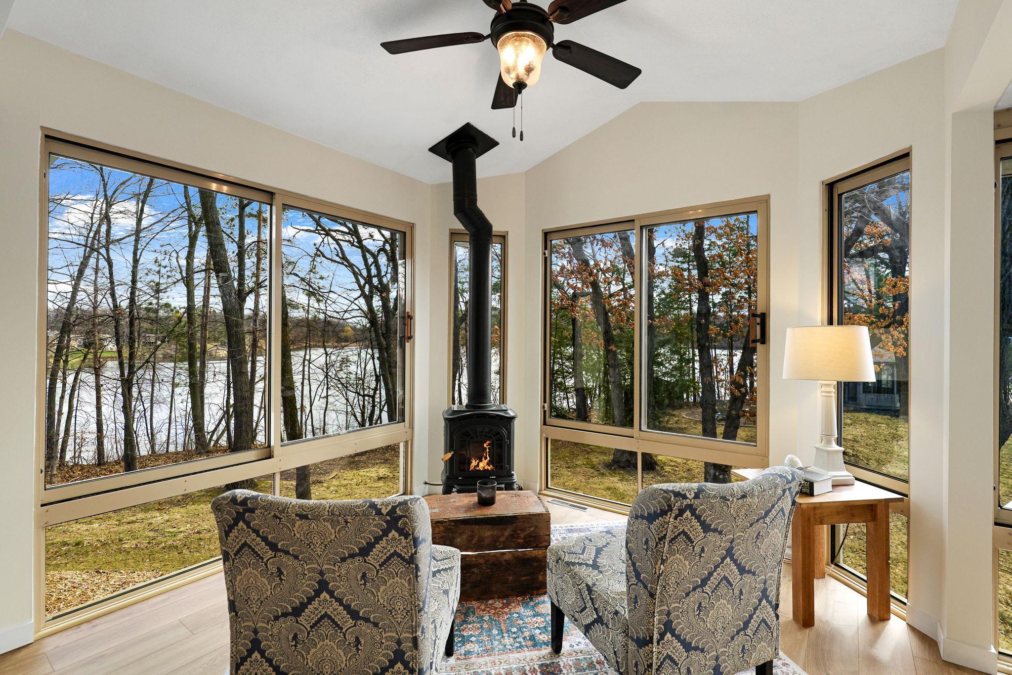 37-web-or-mls-15255 Flag Ave S, Prior Lake-57.jpg