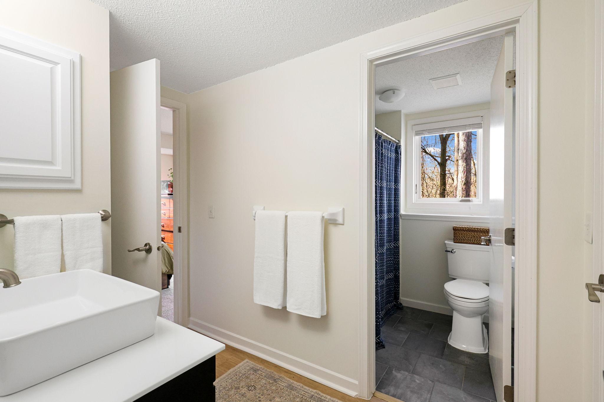 53-web-or-mls-15255 Flag Ave S, Prior Lake-79.jpg