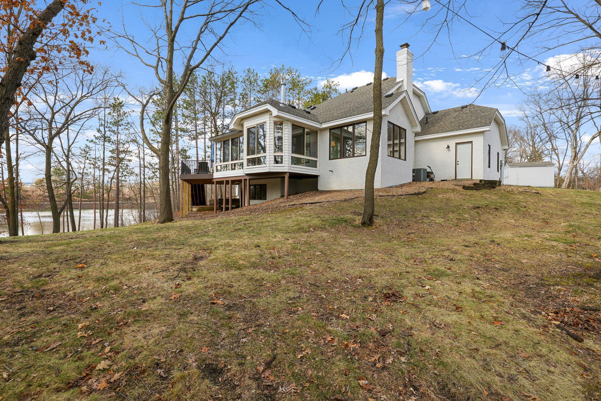 58-web-or-mls-15255 Flag Ave S, Prior Lake-86.jpg