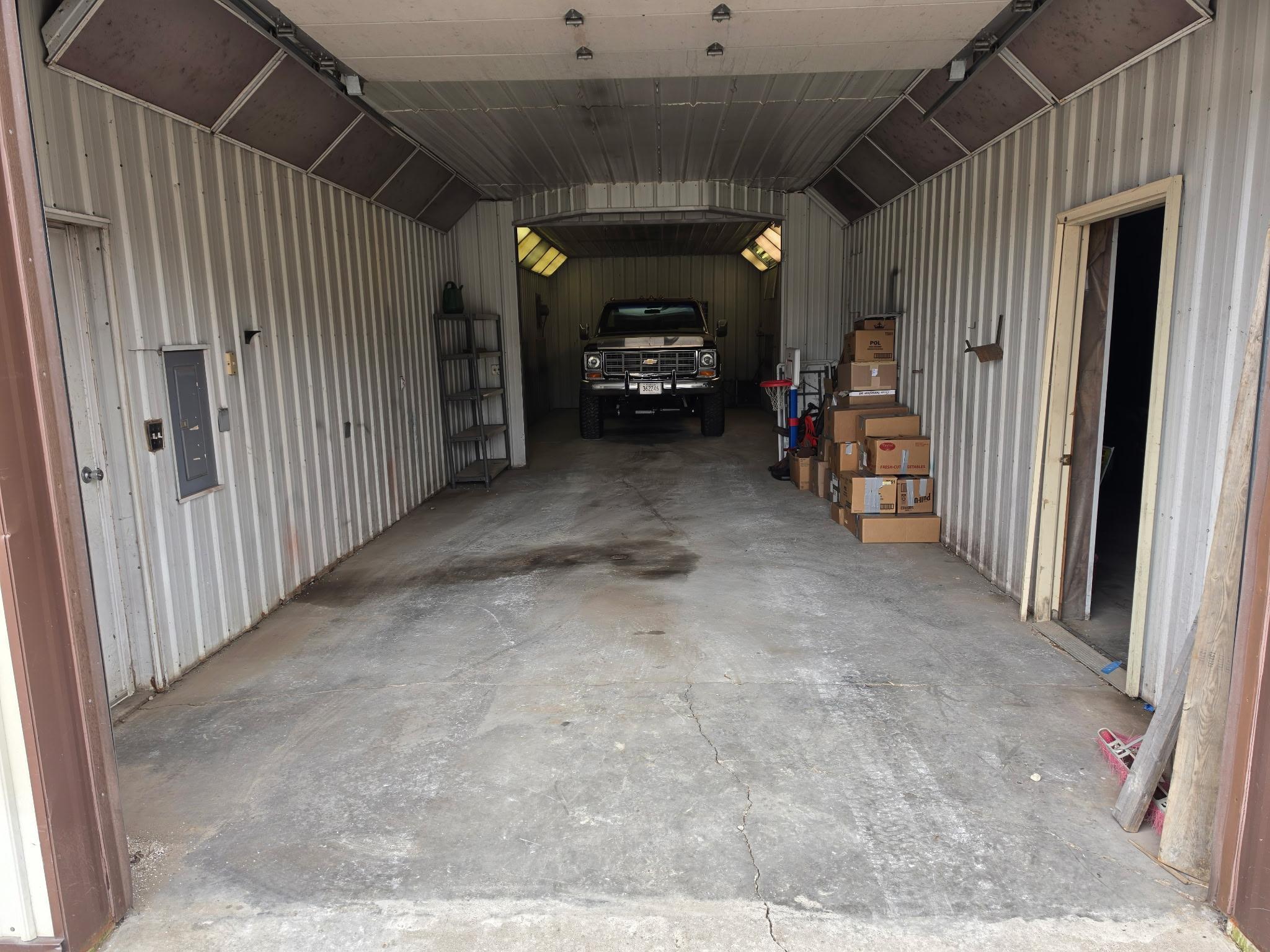 Heated, Paint Sprayer Garage