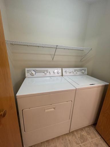 572 Williamsburg Place, New Richmond, WI 54017