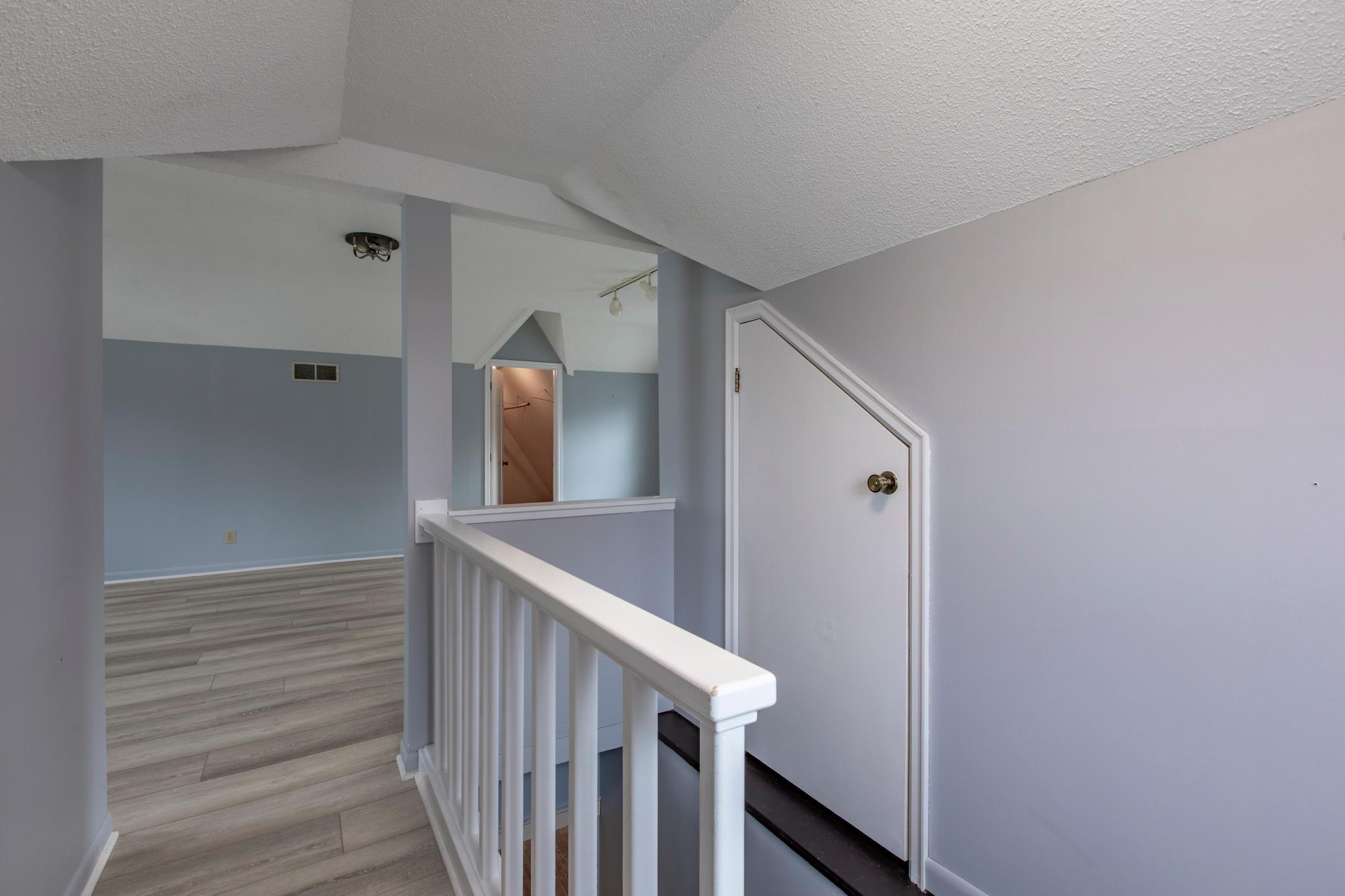 Staircase to bedroom 3