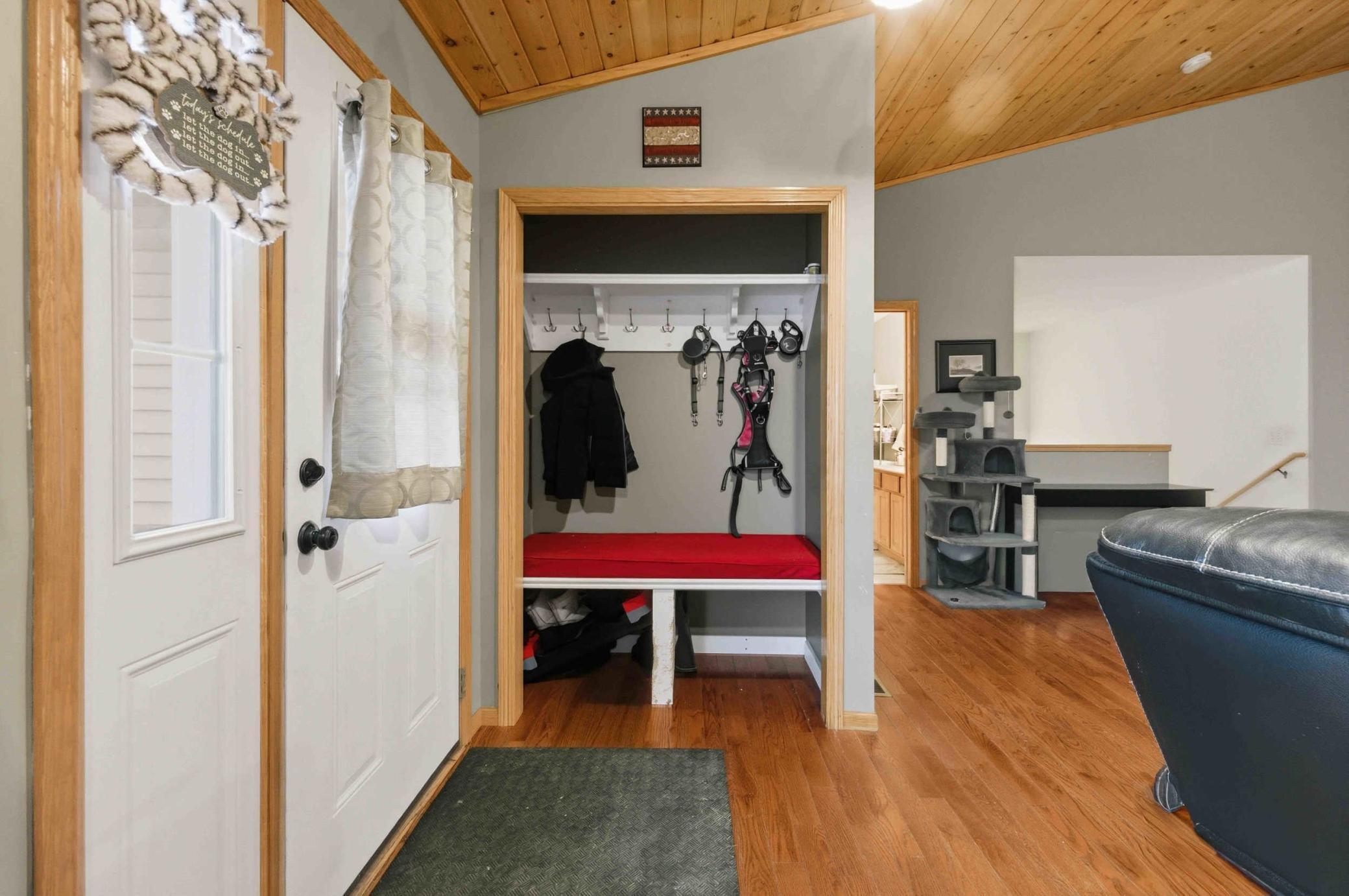 Front door w/ closet