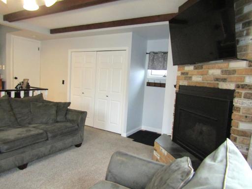 215 7th Street, Dawson, MN 56232