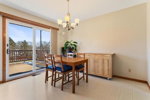 Dining walks out onto large deck