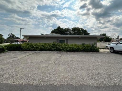 710 4th Street SE, Pipestone, MN 56164