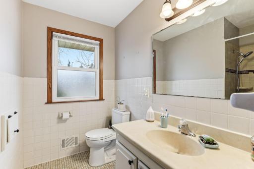 7216 Cartisian Avenue, Minneapolis, MN 55428