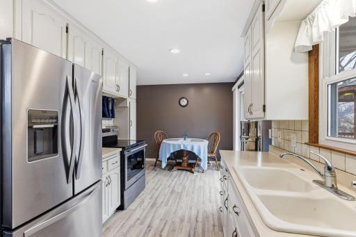 7216 Cartisian Avenue, Minneapolis, MN 55428