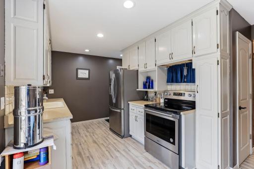 7216 Cartisian Avenue, Minneapolis, MN 55428