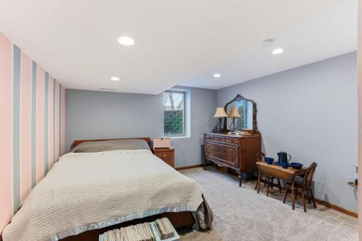 7216 Cartisian Avenue, Minneapolis, MN 55428