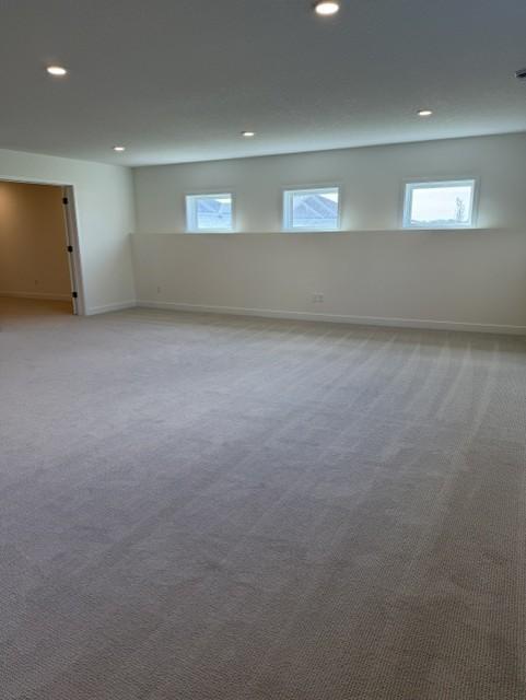 Lots of natural light and plenty of room to entertain, with an additional bed, bath and flex room