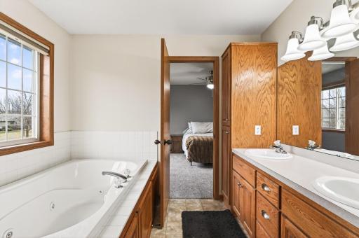 Luxurious Primary Suite