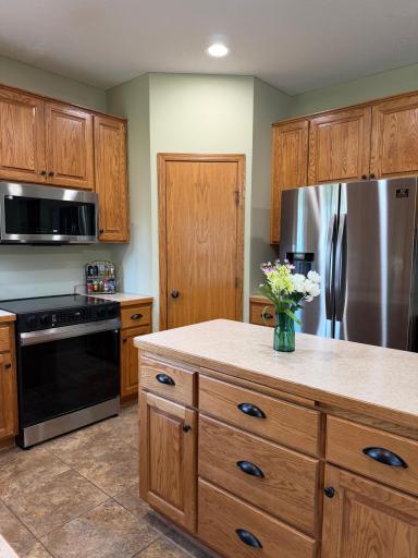Kitchen island and Pantry