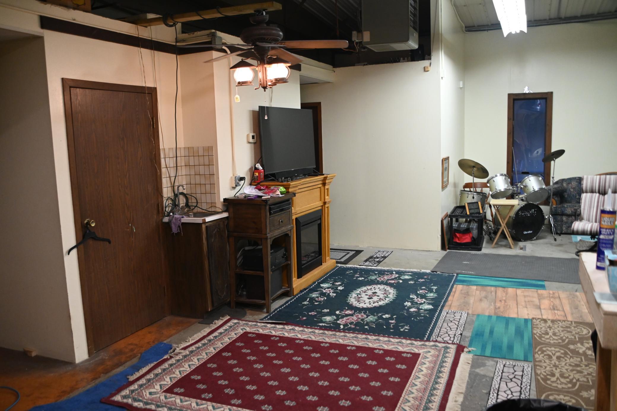 Photo 48