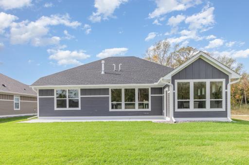 7628 Ocean Avenue, Elk River, MN 55330