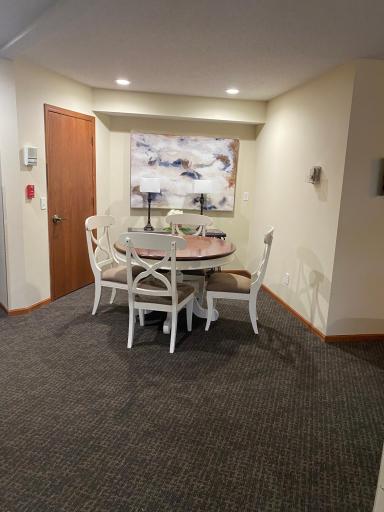 10113 W 34th Avenue, 335, Hopkins, MN 55305