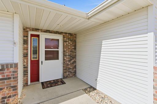 2608 10th Street SW, Willmar, MN 56201