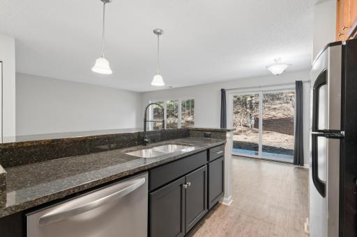 5980 Chasewood Parkway, 102, Minnetonka, MN 55343