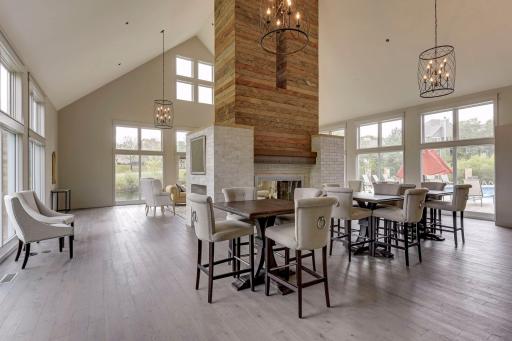 5980 Chasewood Parkway, 102, Minnetonka, MN 55343