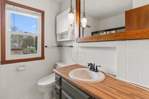 5271 Buchanan Street NE, Minneapolis, MN 55421