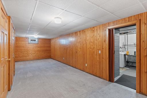 5271 Buchanan Street NE, Minneapolis, MN 55421