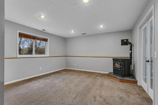 105 Iris Lane NE, Saint Joseph, MN 56374