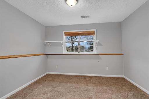 105 Iris Lane NE, Saint Joseph, MN 56374