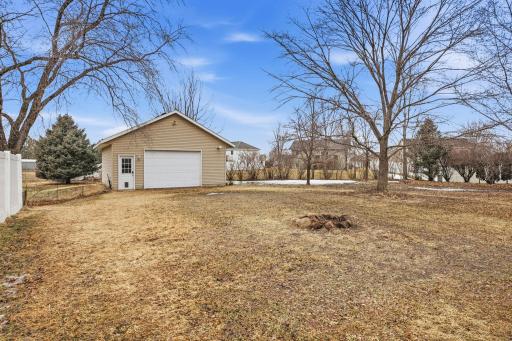 105 Iris Lane NE, Saint Joseph, MN 56374