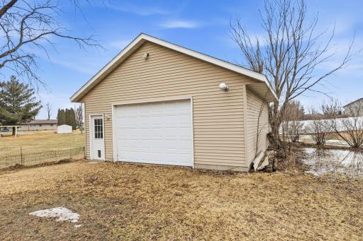 105 Iris Lane NE, Saint Joseph, MN 56374