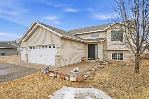 105 Iris Lane NE, Saint Joseph, MN 56374