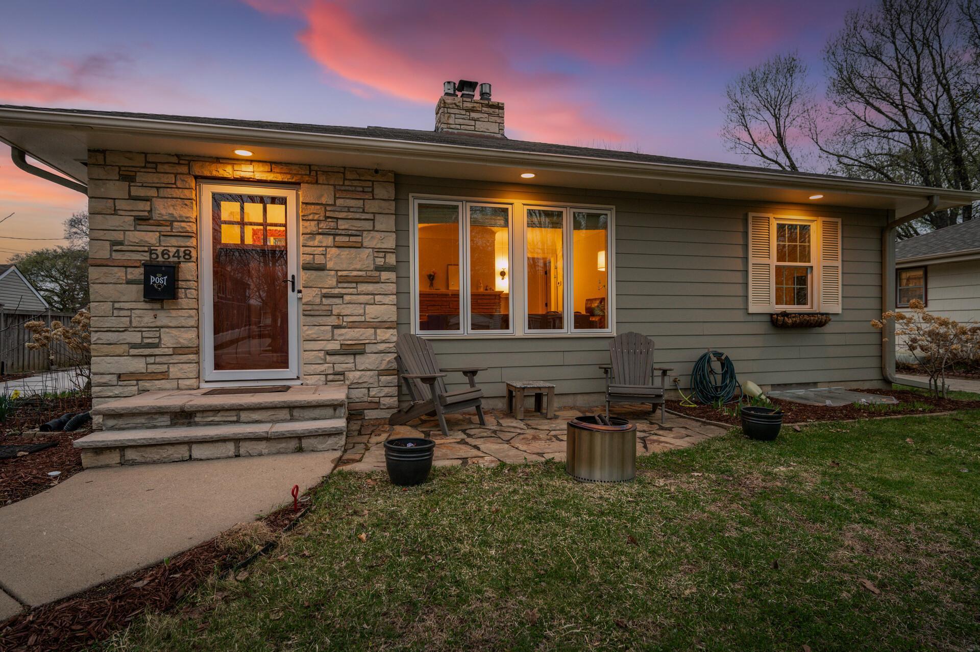 This mid-century charmer awaits you!