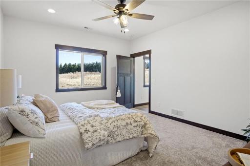 3357 Iris Drive, Eau Claire, WI 54703
