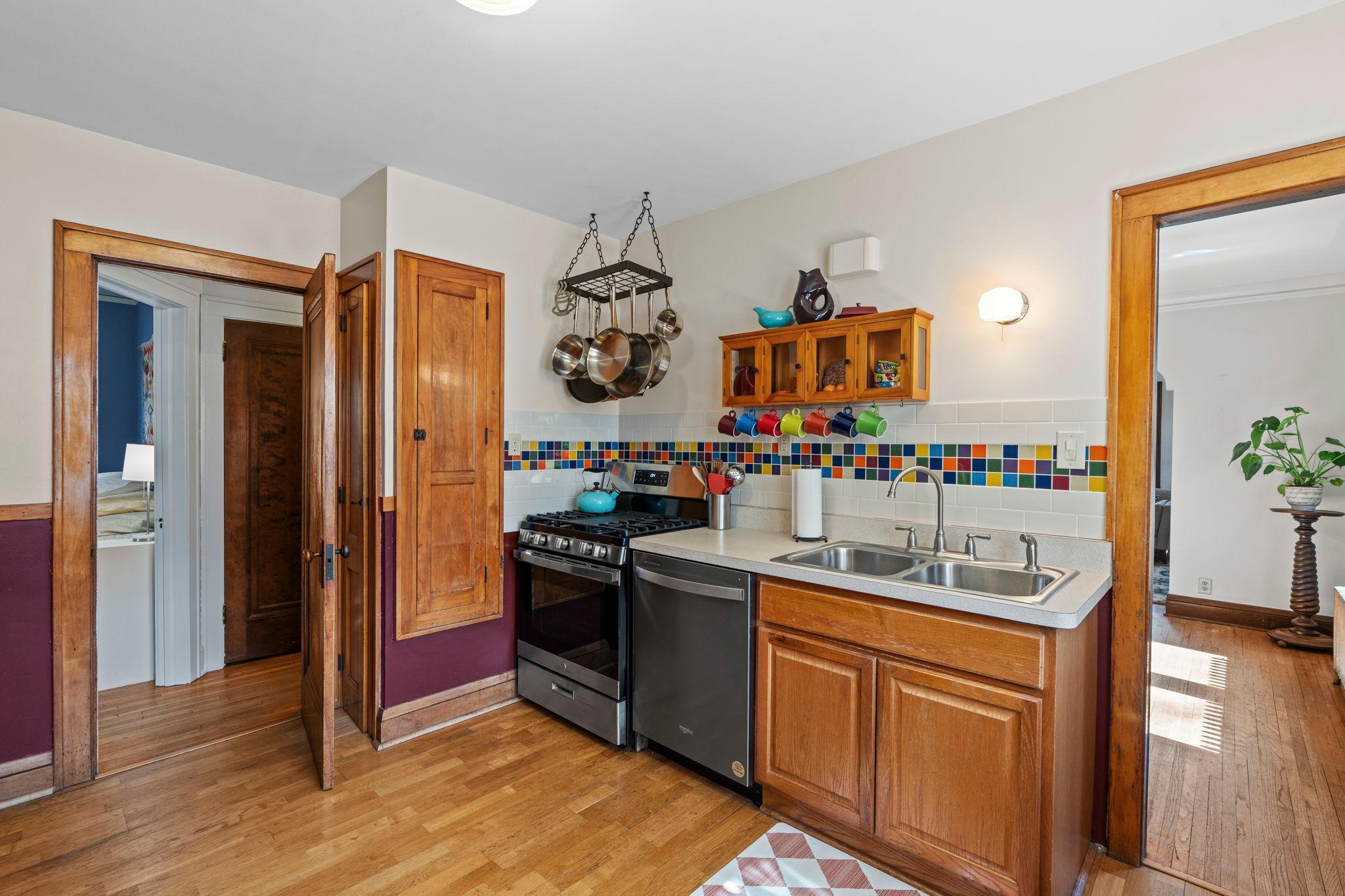 39-web-or-mls-5150 39th Ave S-236.jpg