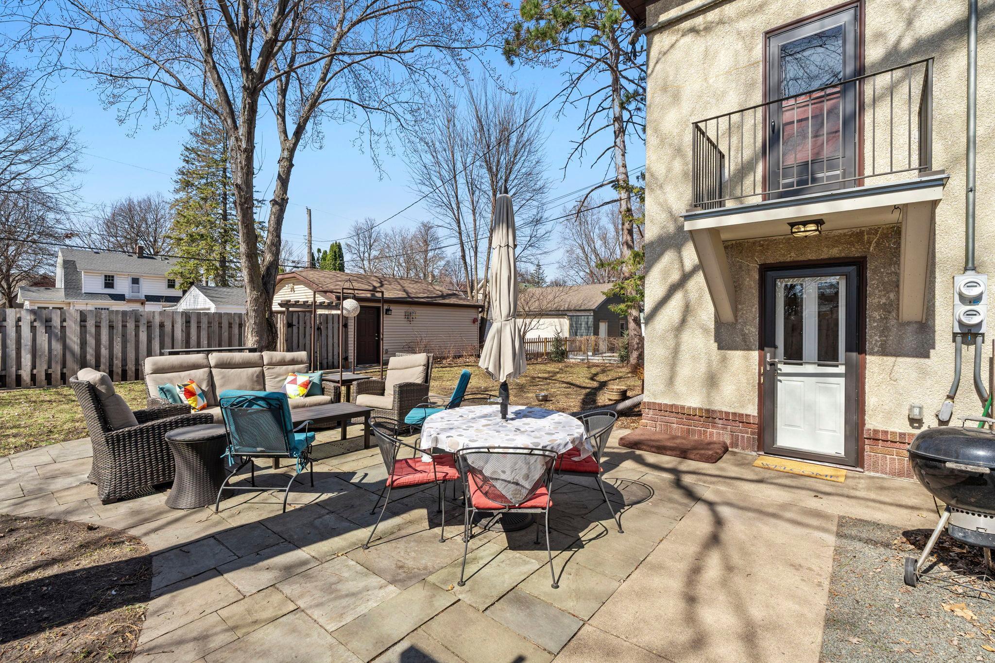 76-web-or-mls-5150 39th Ave S-129.jpg