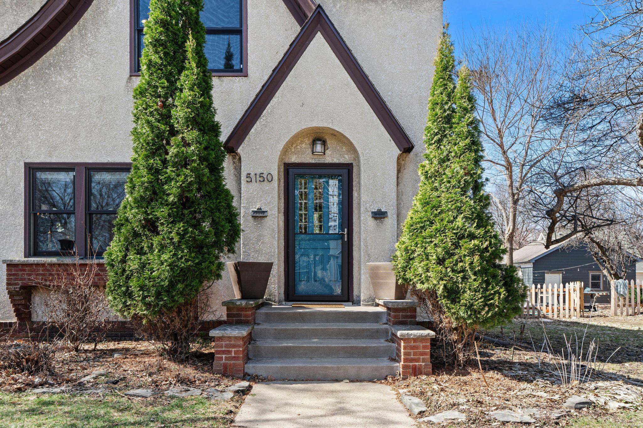 20-web-or-mls-5150 39th Ave S-74.jpg