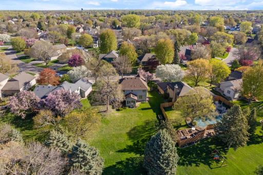 Situated on a spacious .33 acre tree lined lot in the heart of Brooklyn Park. Just minutes from Edinburgh Golf course, Arbor Lakes retail, trails, parks & schools.