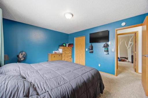 1530 29th Avenue S, Fargo, ND 58103