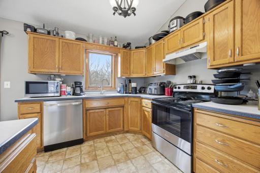 1530 29th Avenue S, Fargo, ND 58103
