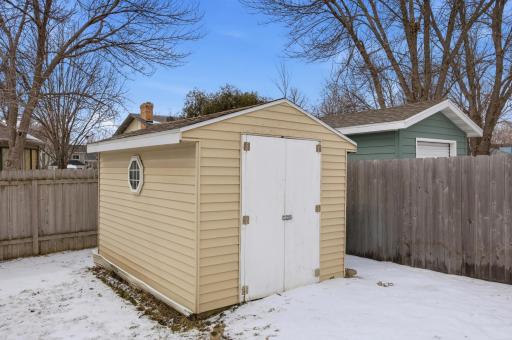 1530 29th Avenue S, Fargo, ND 58103