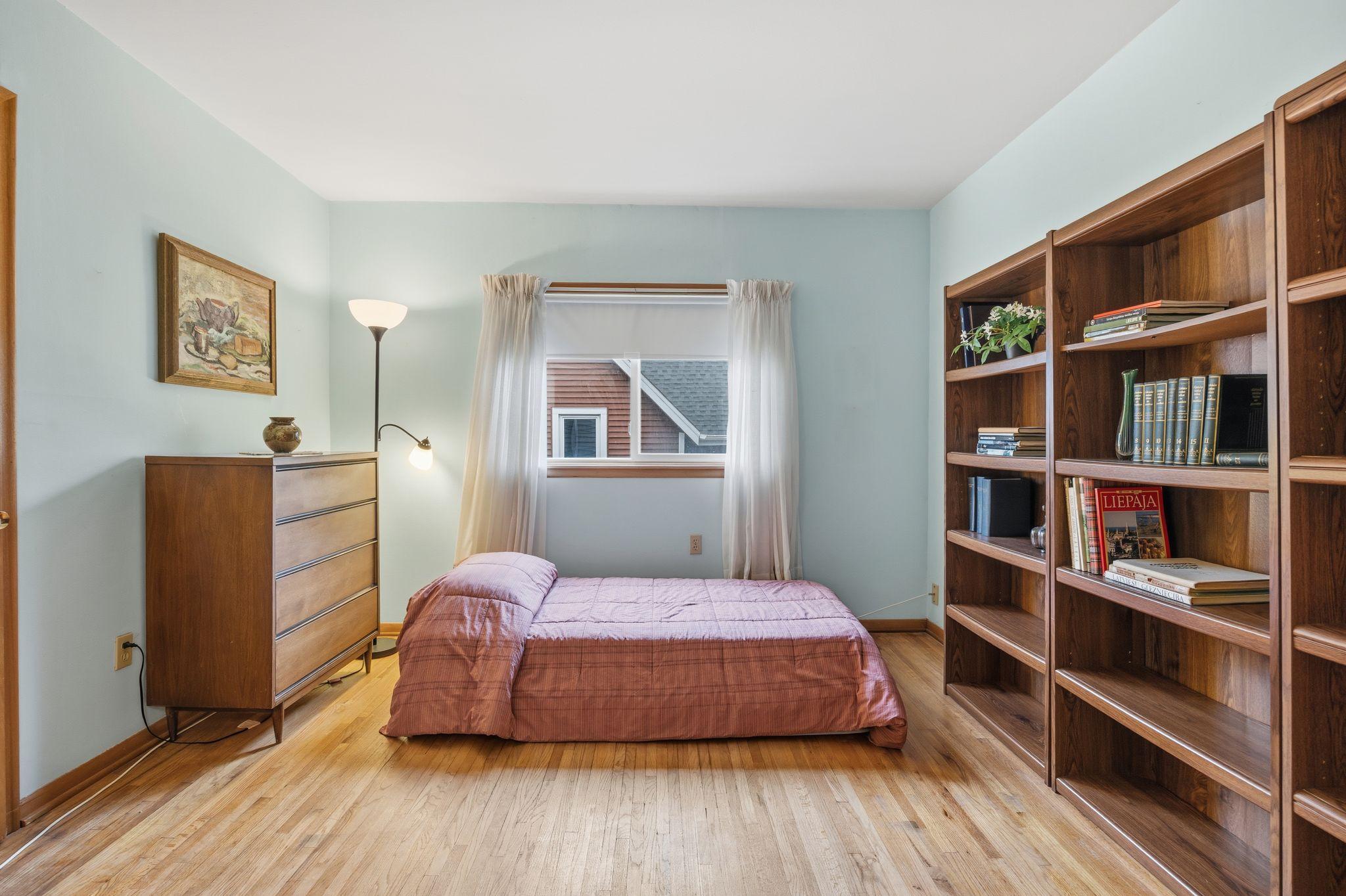 2nd floor - 2 of 3 bedrooms on this floor