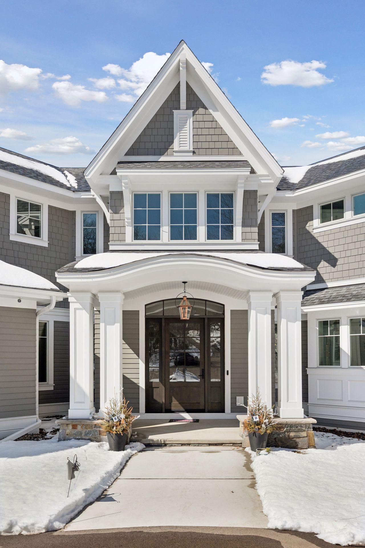 2810 Nybeck Avenue South - Spacecrafting - 0005.jpg