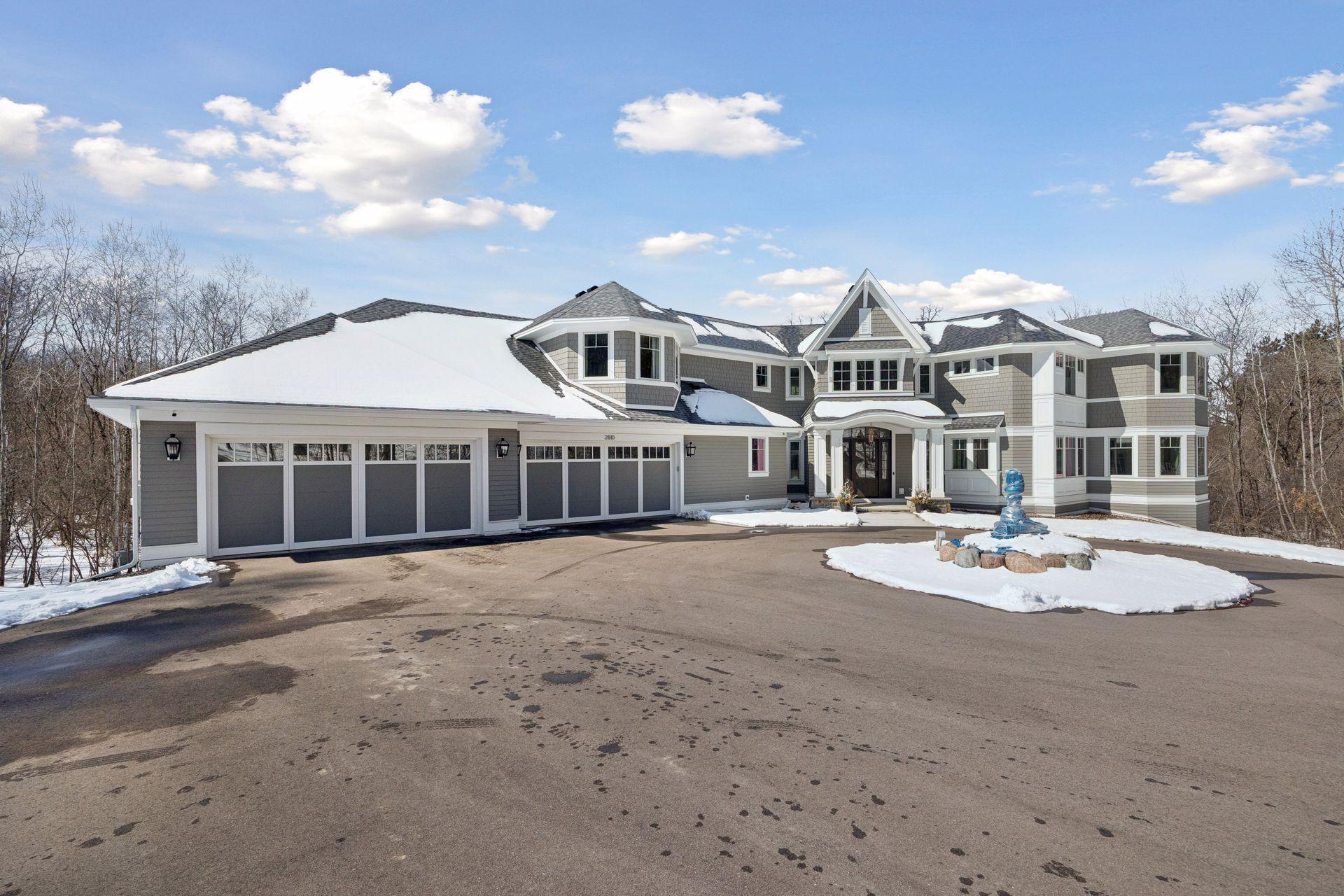 2810 Nybeck Avenue South - Spacecrafting - 0003.jpg