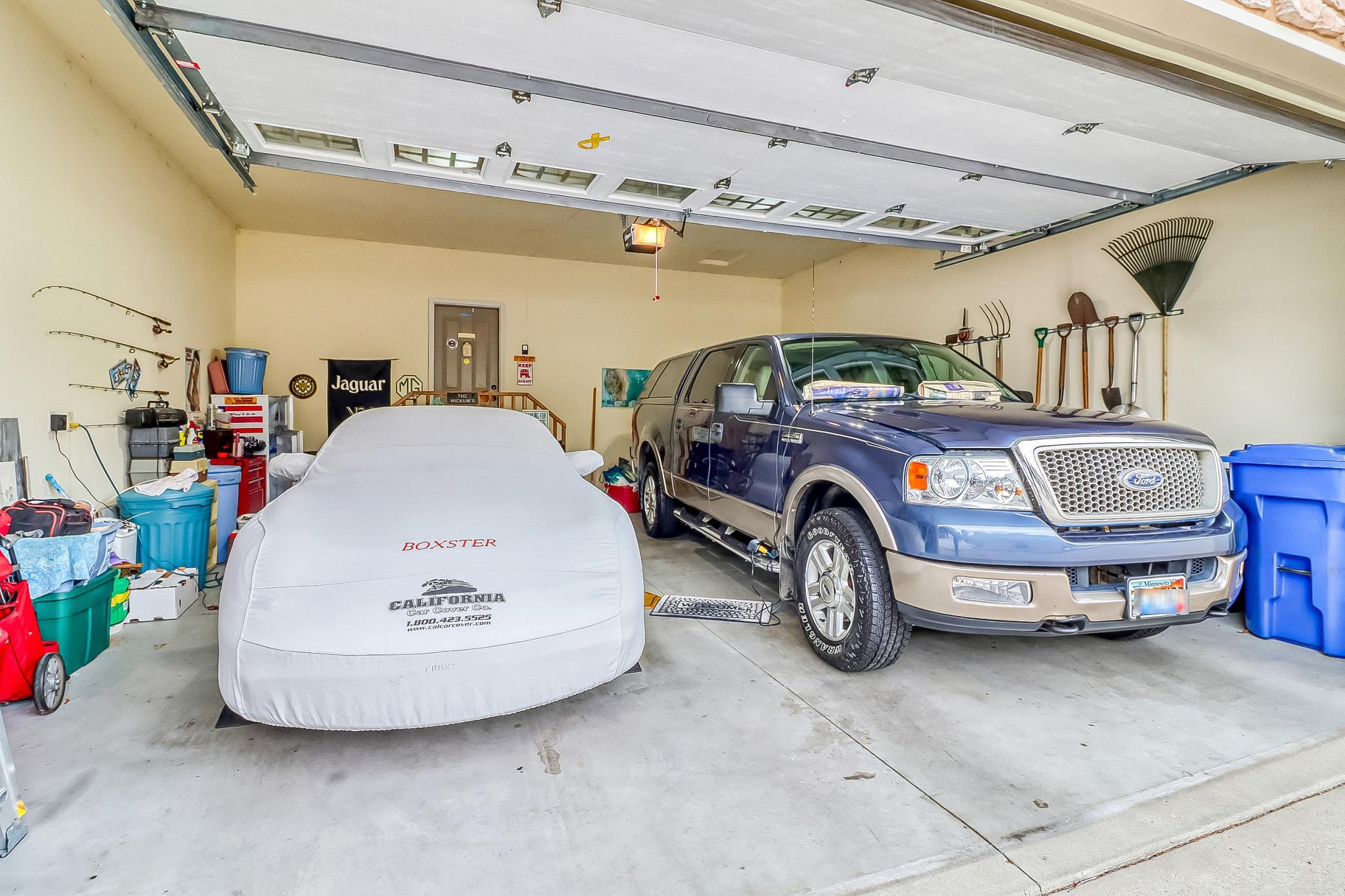 Garage1_1-3264.jpeg