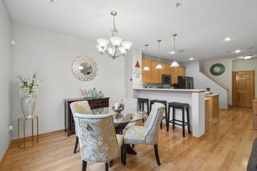 4583 Blaine Avenue, 1504, Inver Grove Heights, MN 55076