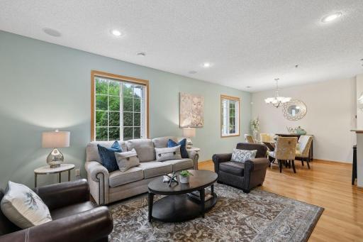 4583 Blaine Avenue, 1504, Inver Grove Heights, MN 55076