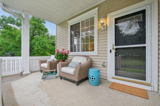 4583 Blaine Avenue, 1504, Inver Grove Heights, MN 55076