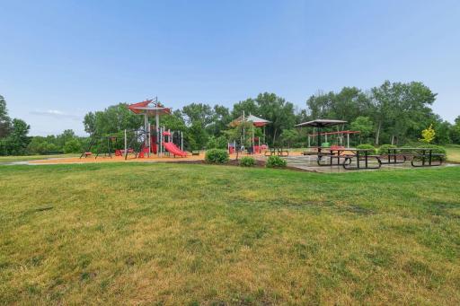 4583 Blaine Avenue, 1504, Inver Grove Heights, MN 55076