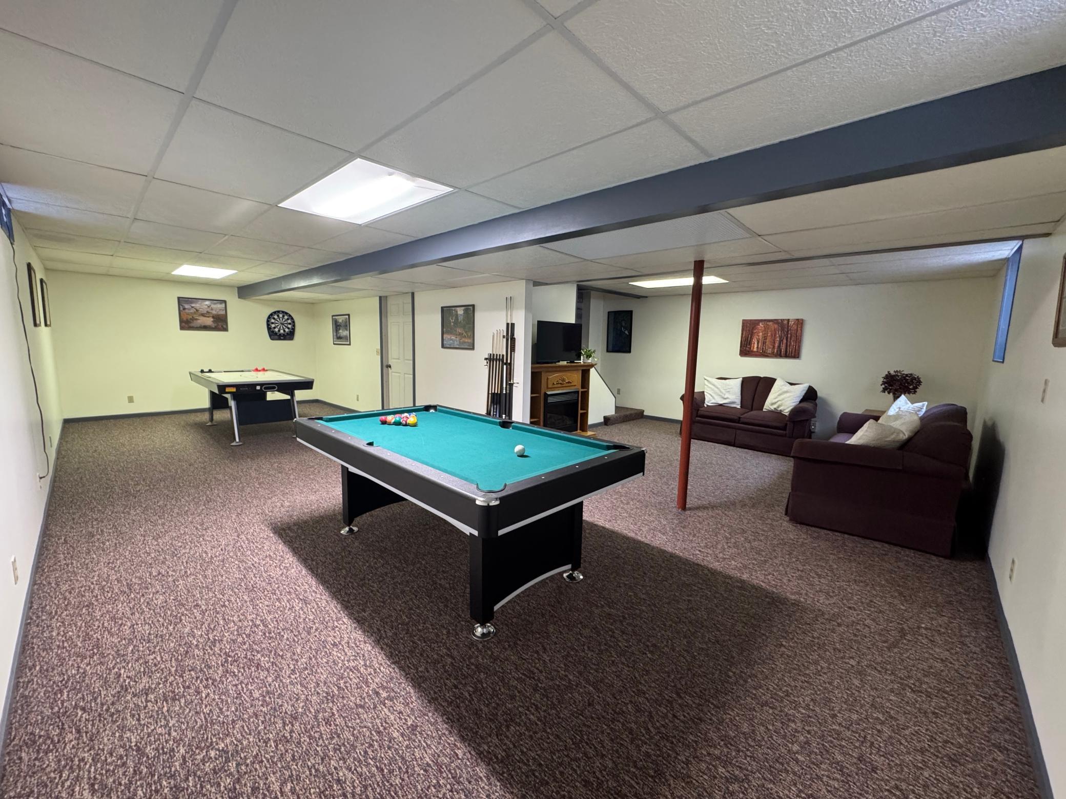 Rec/Game Room